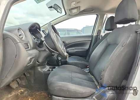 2015 Nissan Versa Note S z USA, uszkodzony, nr VIN 3N1CE2CPXFL396102